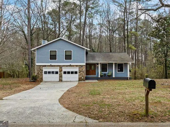 9635 Loblolly Ln, Roswell, GA 30075