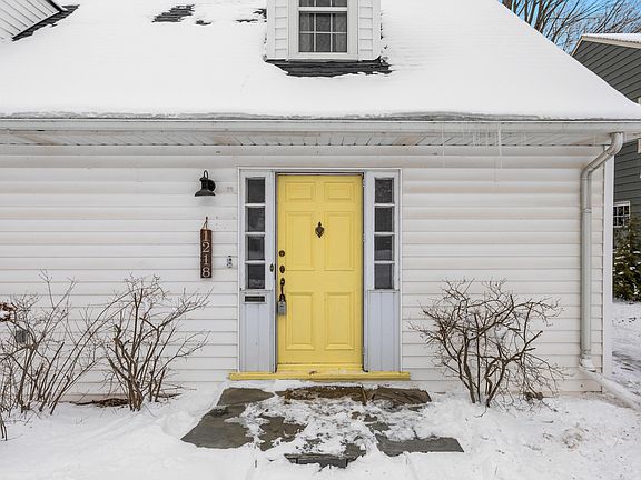 5th image of 1218 Westmoorland St
