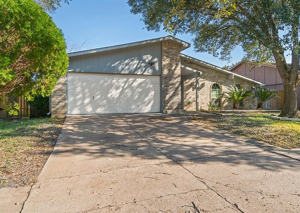 1st image of 5306 Cairnleigh Dr