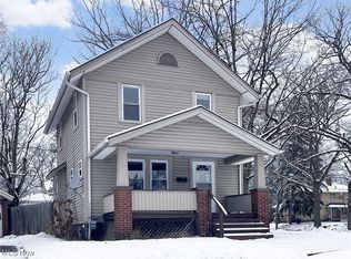 147 Brighton Dr, Akron, OH 44301