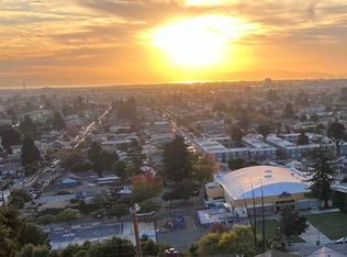 8712 Burr St, Oakland, CA 94605