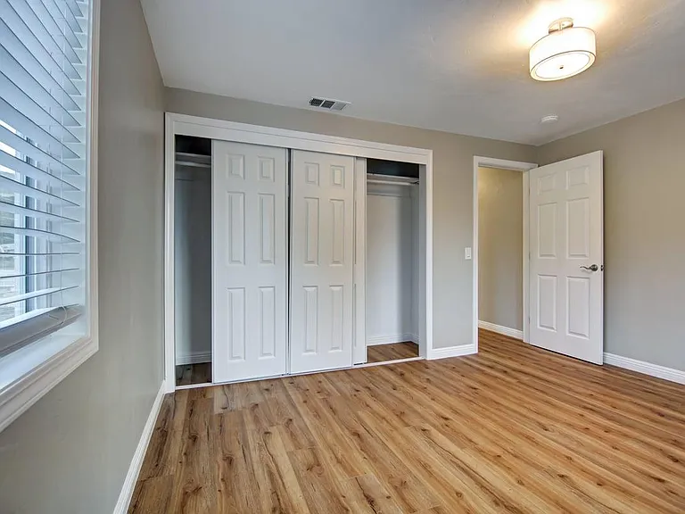 125 Hecker Pass Rd — Photo 17