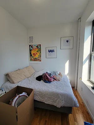 Rented by Avenues Real Estate | media 11