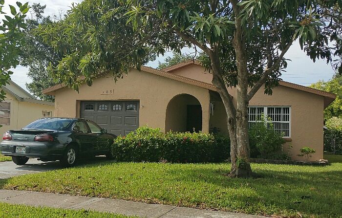 1st image of 783 43rd Ave N