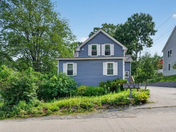16 Svenson Ave #1, Worcester, MA 01607