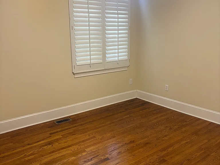 924 Monticello Ter #103 — Photo 10