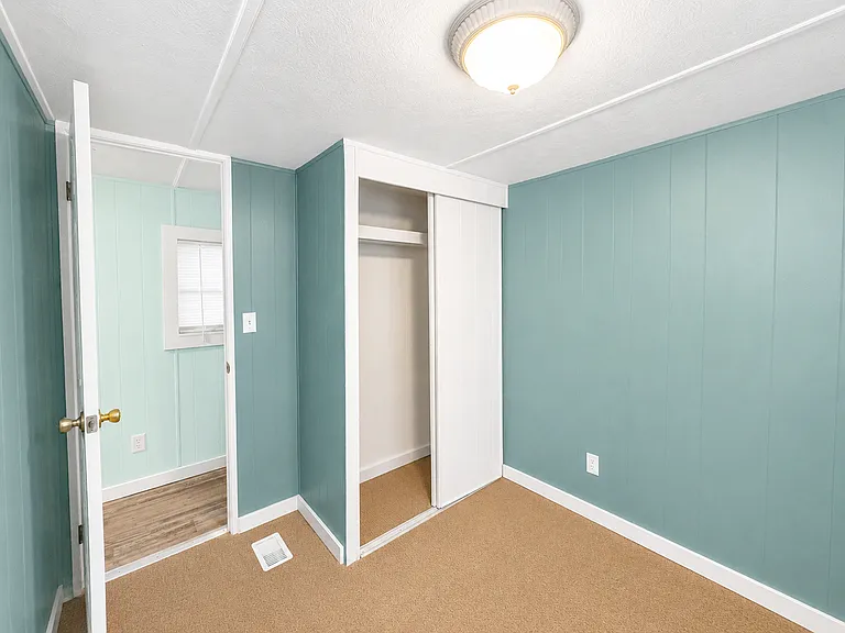 7417 Fast Ln — Photo 10