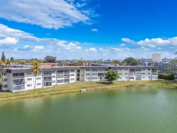 1530 NE 191st St APT 105, Miami, FL 33179