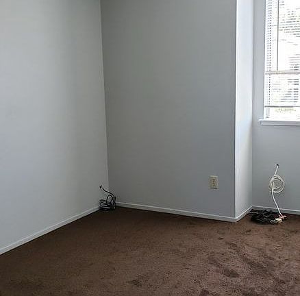 3rd image of 2273 Bayberry Cir