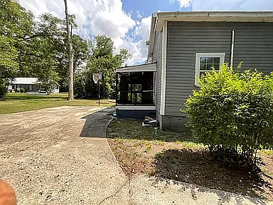 158 Bowen St — Photo 12