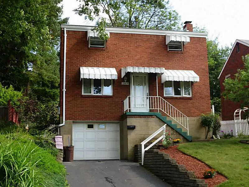 2985 Belleville St photo 1
