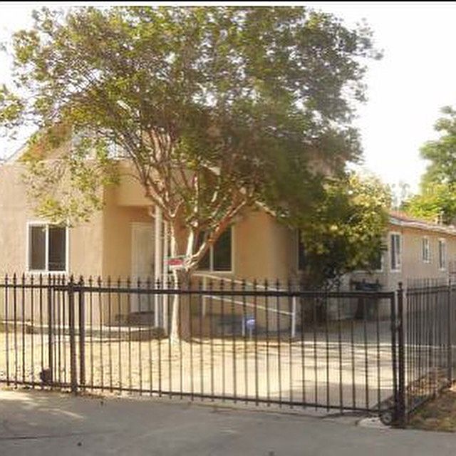 1st image of 1524 E Vassar Ave