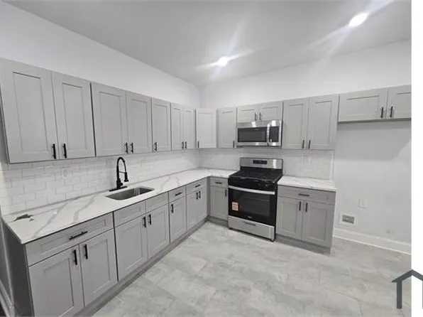 216 Peshine Ave #1, Newark, NJ 07108