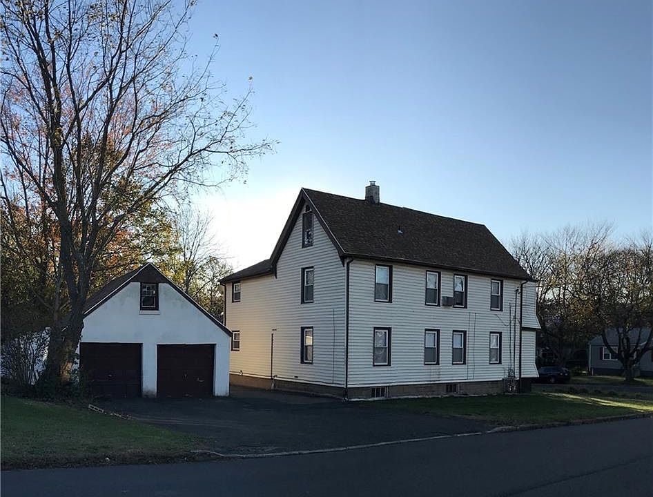 2nd image of 73 Charter Oak Ave