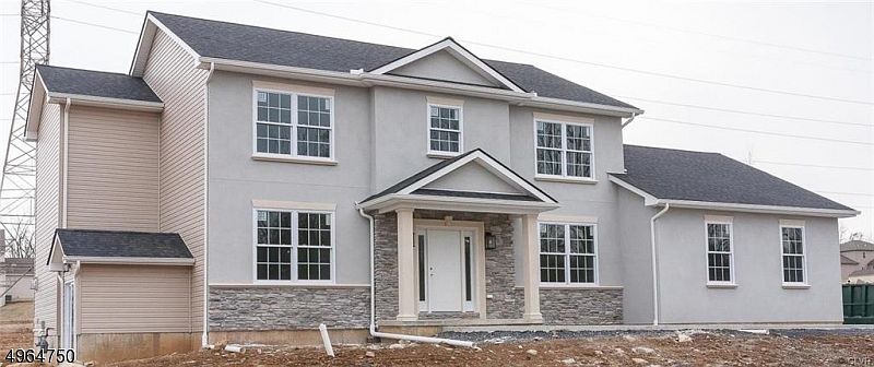 2nd image of 250 Lewis Cir