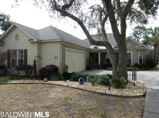 522 Retreat Ln, Gulf Shores, AL 36542