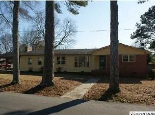 308 Arcadia St SW, Hartselle, AL 35640