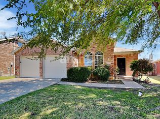 517 Pinto Ln, Forney, TX 75126