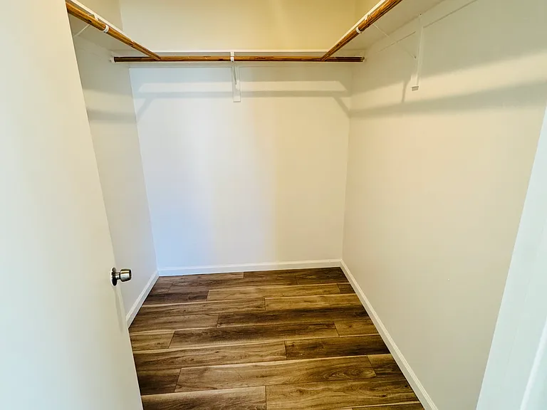 15656 Saticoy St #1 — Photo 12