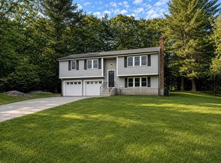 23 Ledgewood Dr, Canton, MA 02021