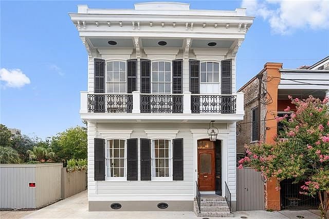 1st image of 2227 Royal St