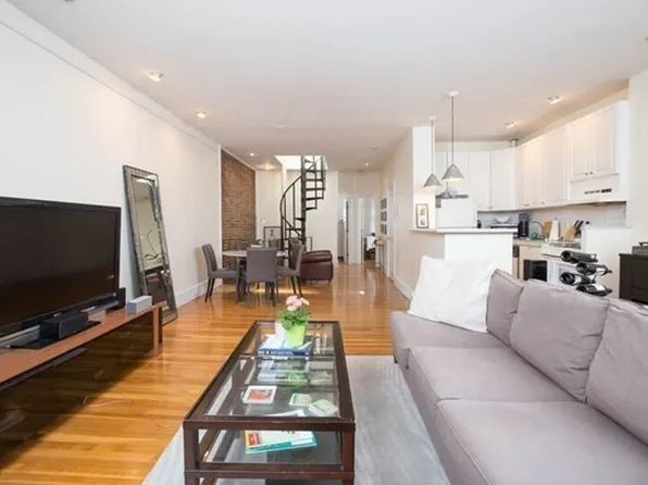 247 Beacon St, Boston, MA