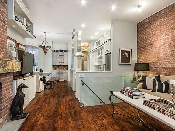 4th image of 342 W 85th St APT 1A
