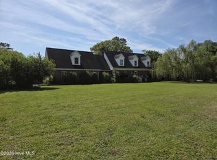 102 Miller Ln, Elizabeth City, NC 27909