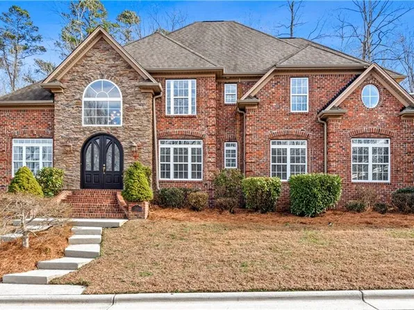 1391 Somerset Cove Dr, Winston Salem, NC 27103