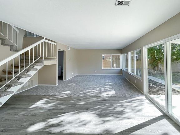 4th image of 44555 Benald St