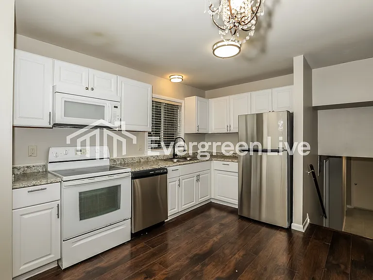 6759 Gano Dr — Photo 5