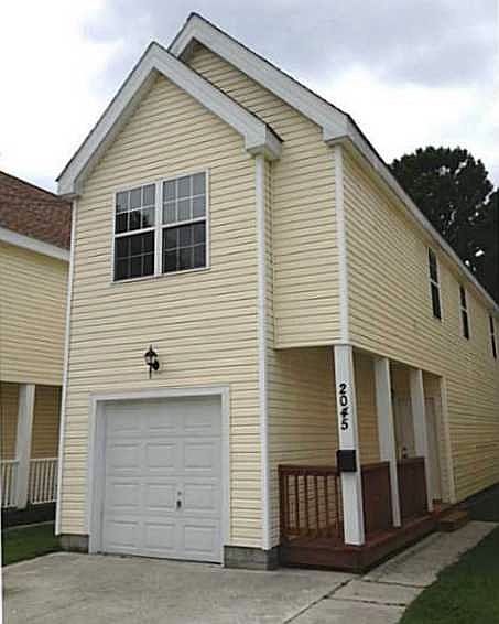 For Sale: 2045 Stonehurst Street, Chesapeake, Virginia 23324