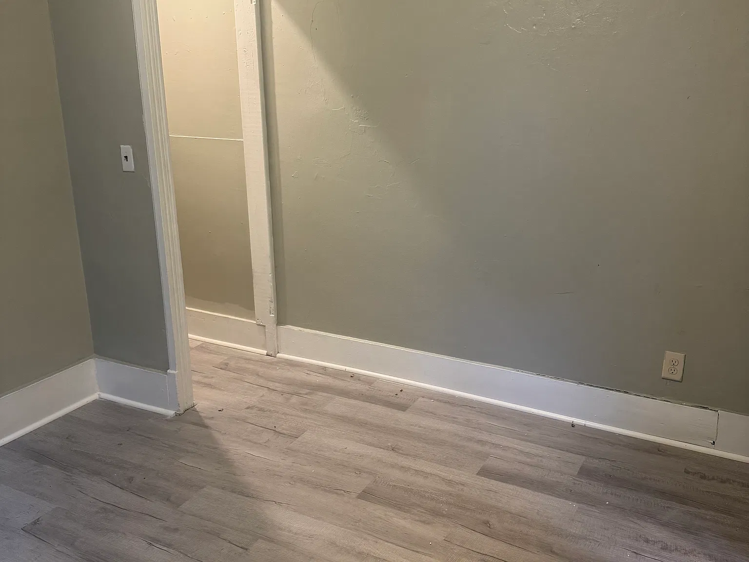 2 bed, 800 sqft, $1,200 — Photo 3