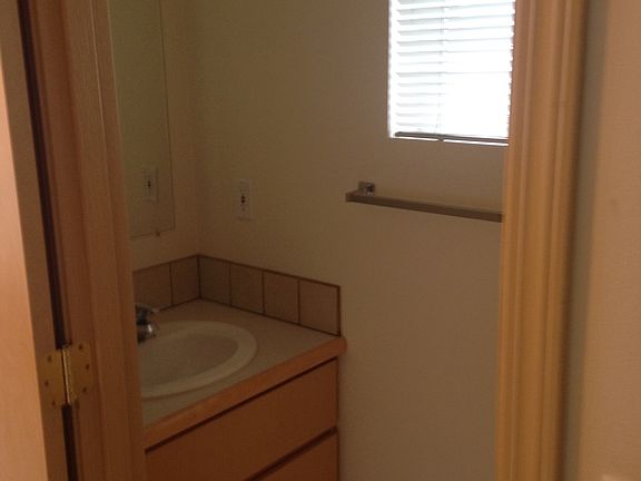 2nd Floor Powder Room
