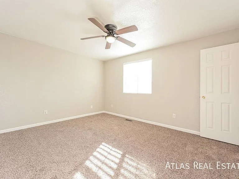 1484 S Cathay Way — Photo 10