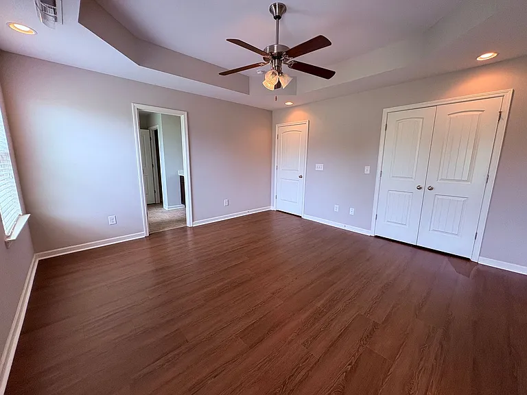 175 Saxony Way — Photo 11