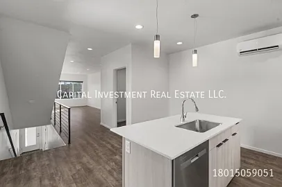 1689 S West Temple St #101 — Photo 3