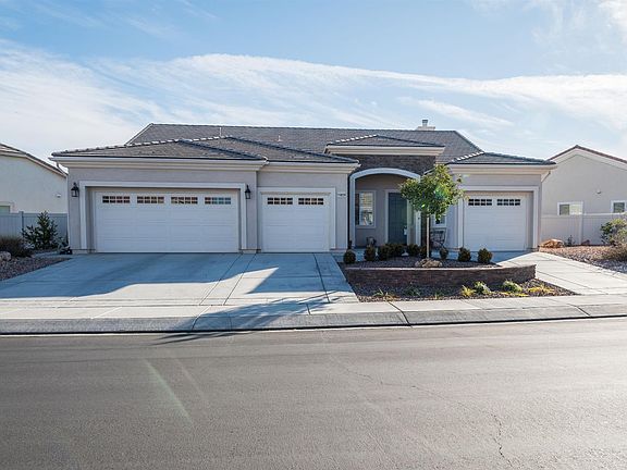 2nd image of 10839 Aster Ln