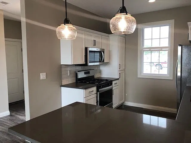 1 bed, 781 sqft, $1,500 — Photo 4