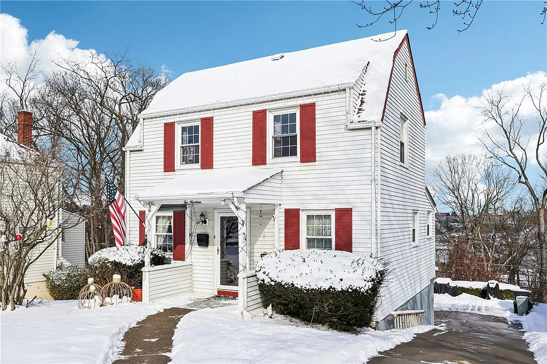 219 Nantucket Dr photo 1