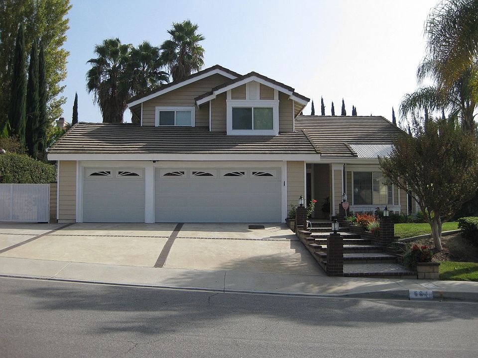 3-car garage and RV parking