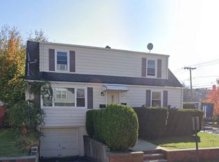 542 Prospect Pl, Lyndhurst, NJ 07071