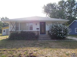 930 Woodland St, Emporia, KS 66801
