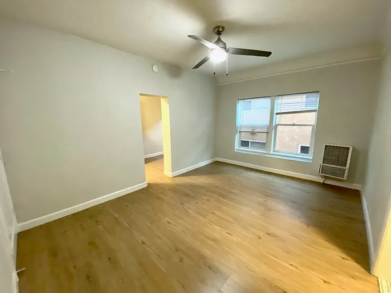 Gramercy Lofts — Photo 11