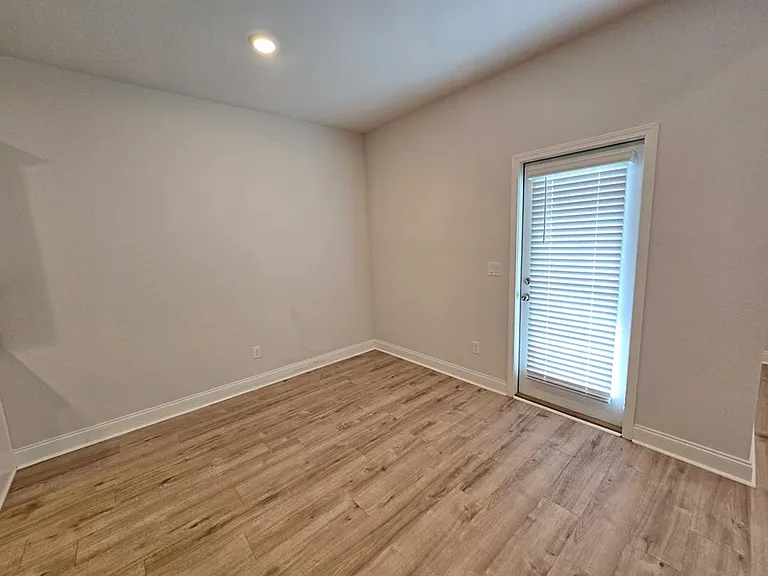 5175 Grand Oak Cir — Photo 19