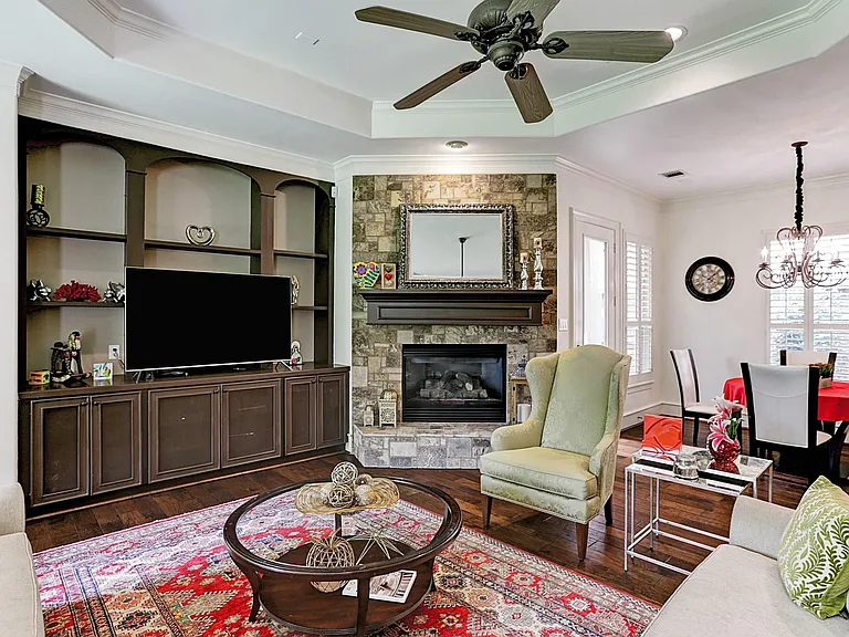 13323 Brentonwood Ln — Photo 6