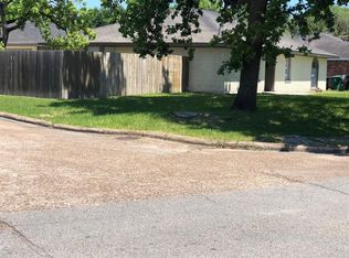 11003 Fleming Dr, Houston, TX 77013