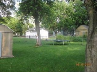 1337 E 15th St, Des Moines, IA 50316
