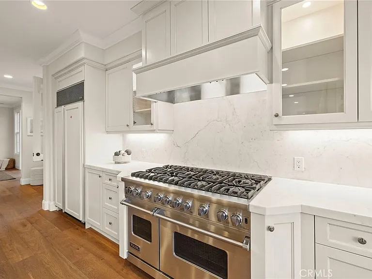 15 Vernon — Photo 26