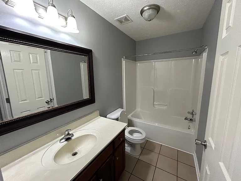 3930 Stella Dr — Photo 7